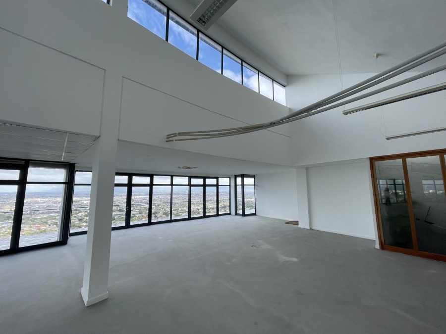 Commercial Property for Sale in Uitzicht Western Cape